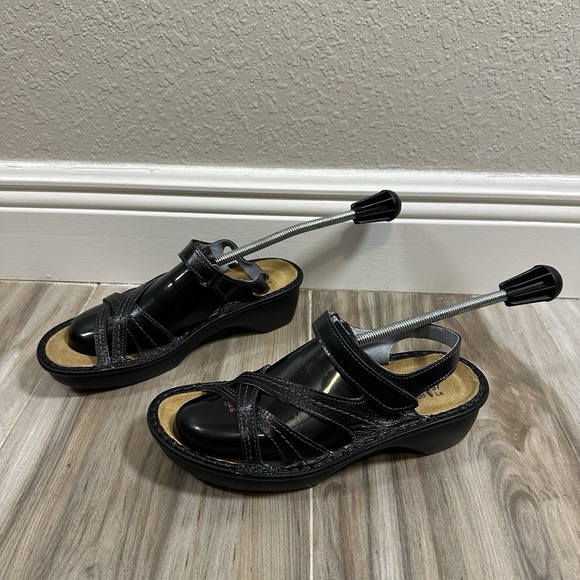 NAOT Sandals Black Paris Leather Sandal Israel Made Womens Size 37 US 7 Casual - Picture 2 of 10